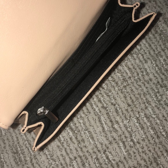 Wallet - Picture 4 of 4